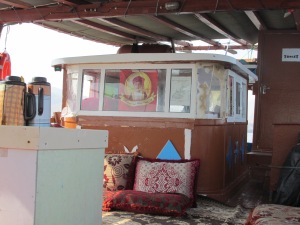 crew cabin on the dhow to Kumzar